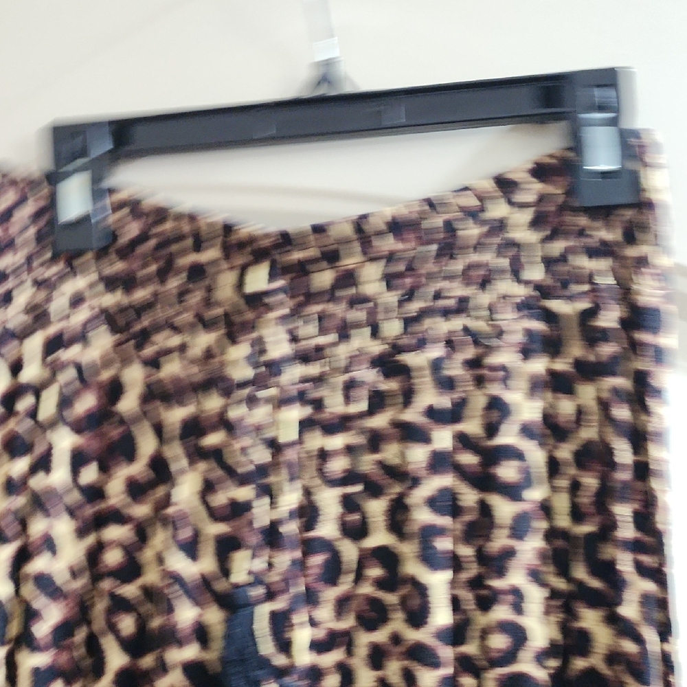 Leopard Print Flared Pants - image 6